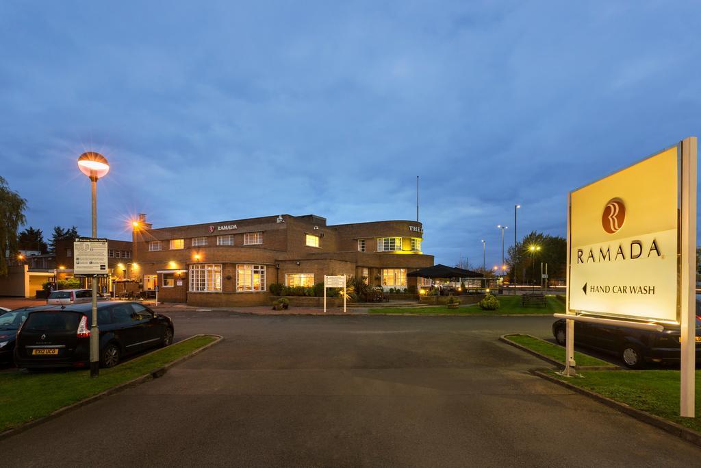 Ramada Hatfield Hotel Hatfield  Exterior photo